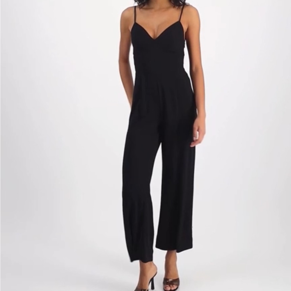 Bar III Women's Sleeveless Sweetheart Jumpsuit